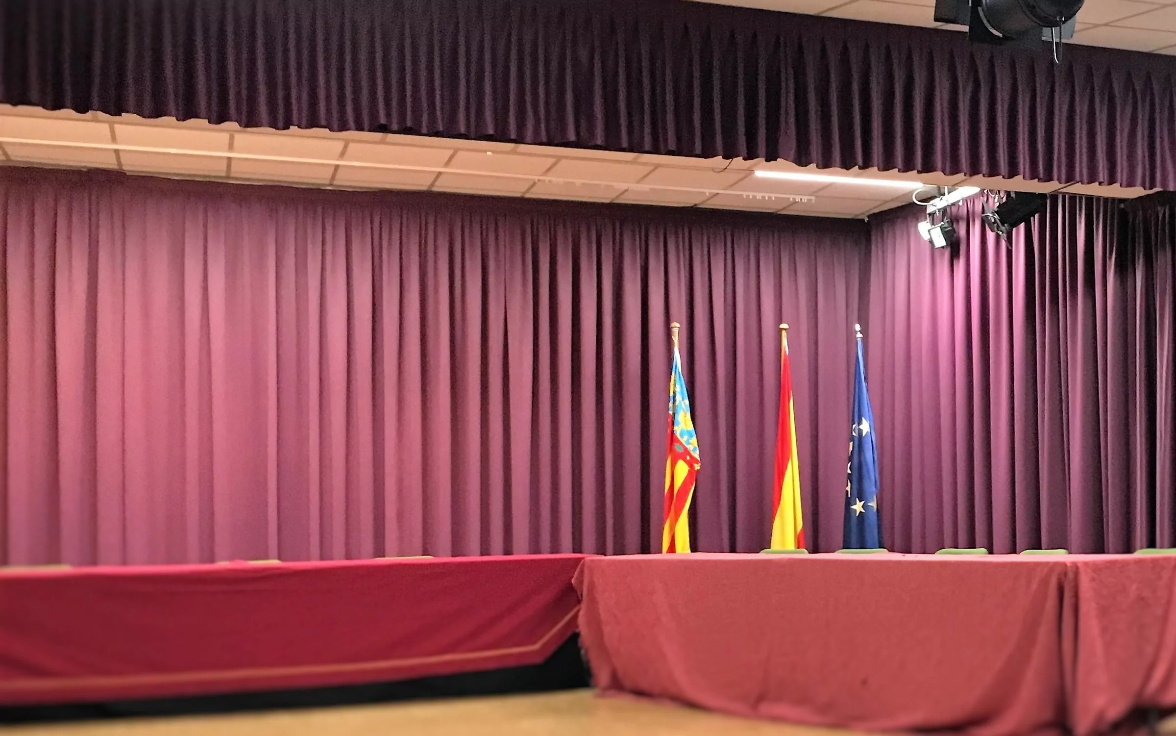 cortinas ayuntamiento naquera